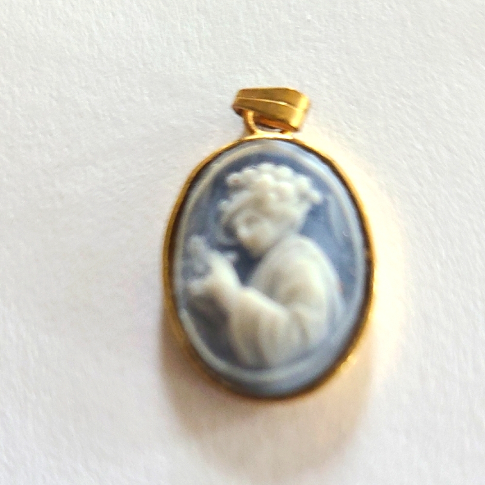 Gold and Blue Cameo Pendant/Charm